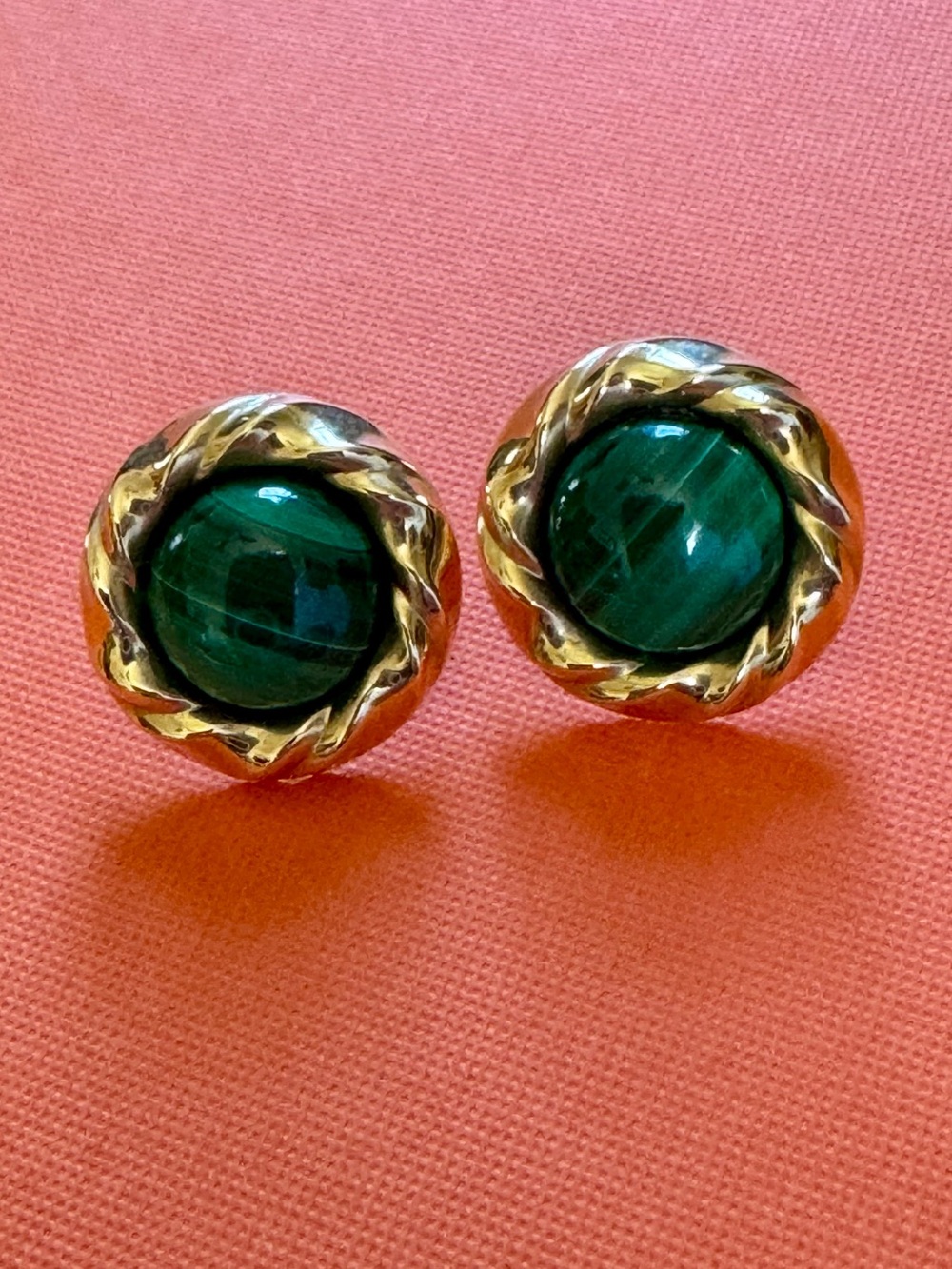 14k yellow gold vintage Earrings with malachite Cabochons